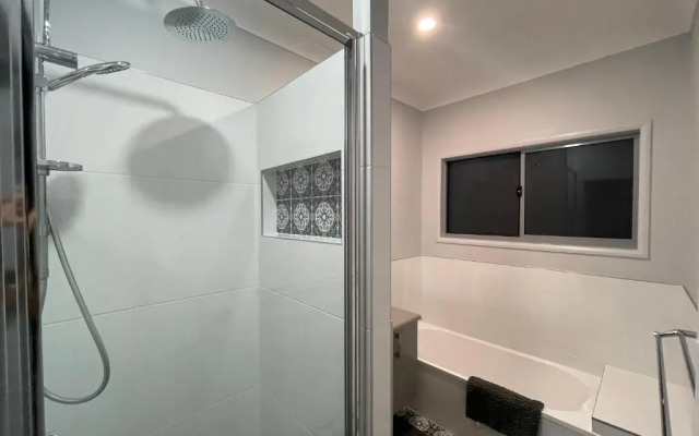 BRAND NEW 4 Bedroom House