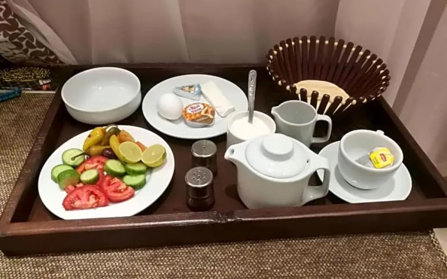 Midas Hotel