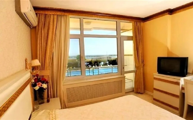 Pelikan Otel