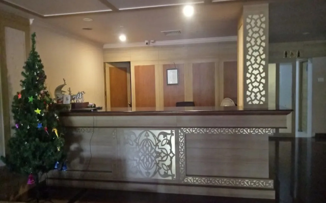 Oyo 22875 Deliza Residency