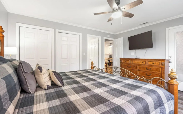 Avondale Darling - Branson Favorites Nearby!