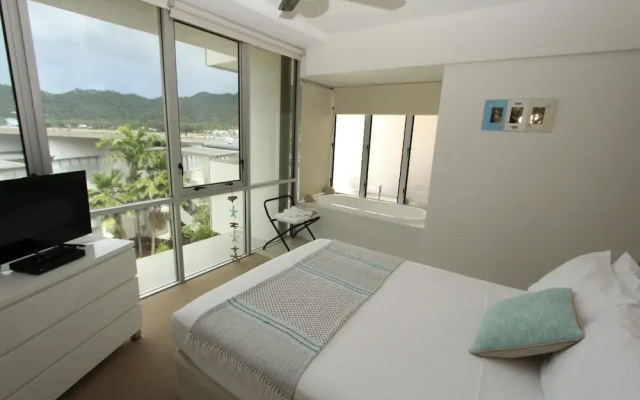 1 Bright Point Apartment 1408