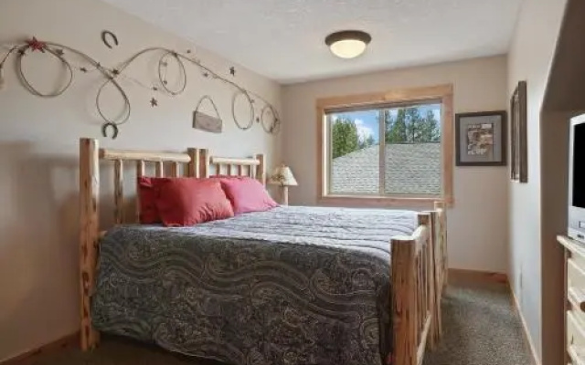 5 Vine Maple - Golf View - 6BR/6BA