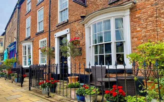 The Castle House Luxury Bed & Breakfast