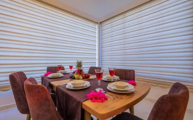 BD Luna Villas