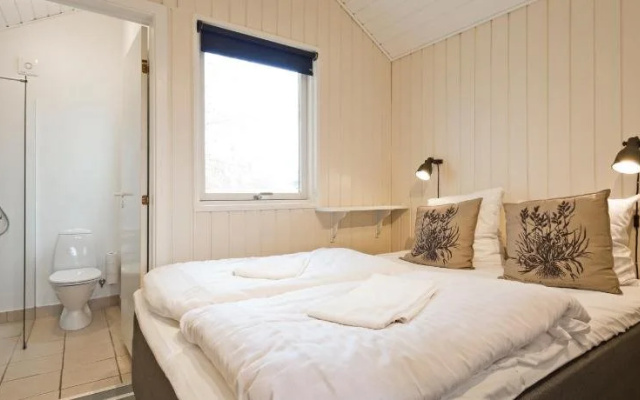 Knudhule Badehotel Cottages