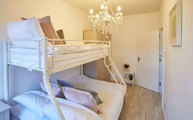 Pearl Apartment