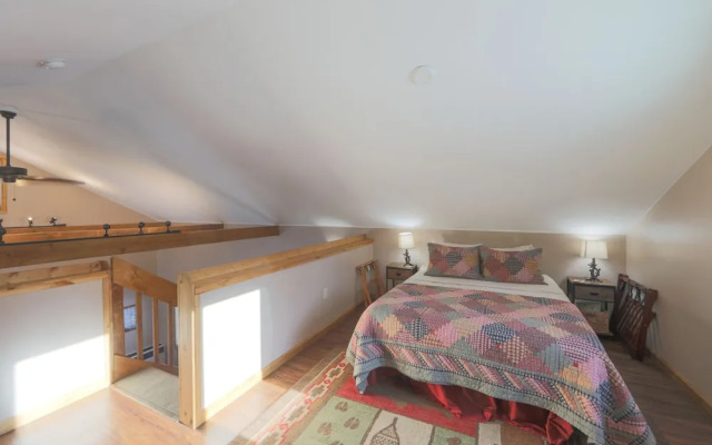 Willow Cabin