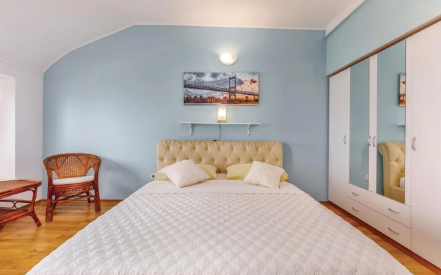 Stunning Home in Dramalj With Wifi and 1 Bedrooms