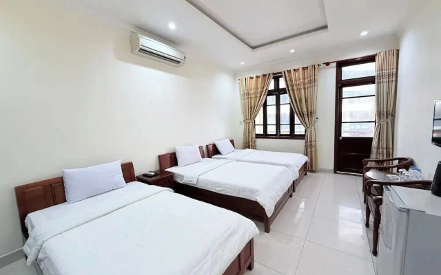My Khe Beach Hotel