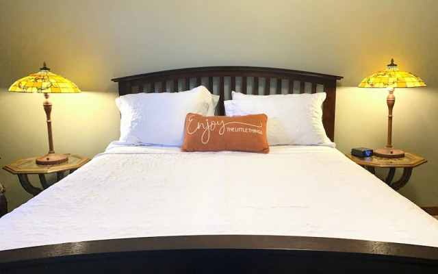 The Naples Hotel