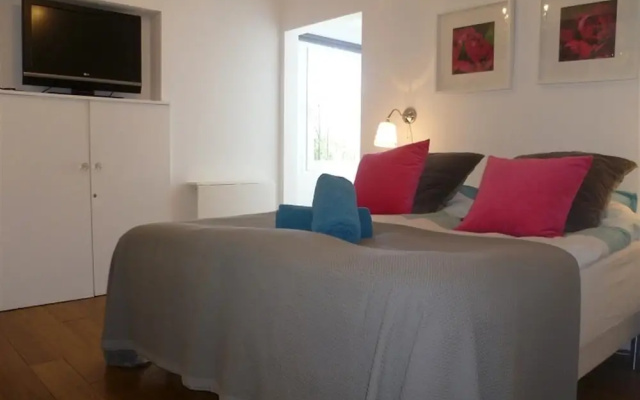 Great Beach Side Villa – Semi Heated Pool