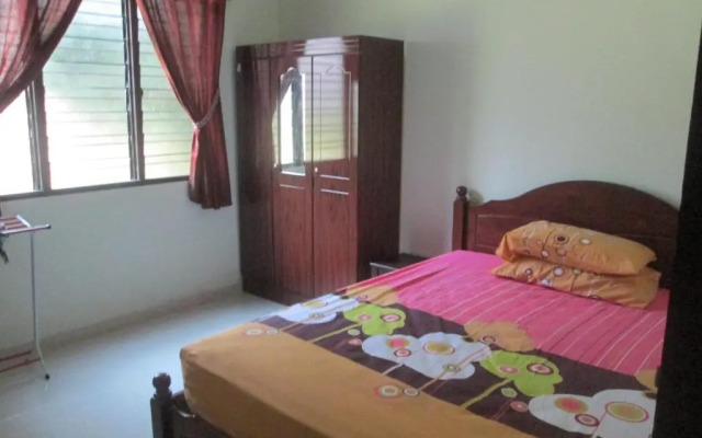 Homestay Kuala Terengganu Pak Latif