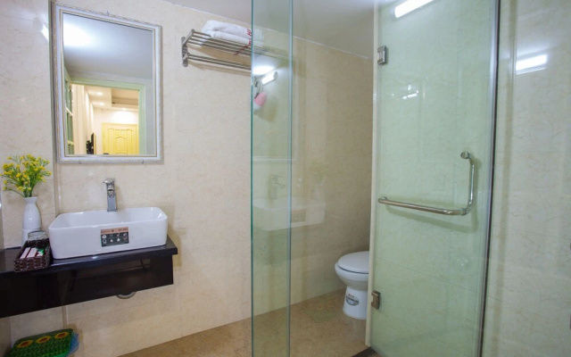 Hanoi Gravita Hotel