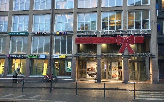 Отель Kammpi Malminikatu 18 Финляндия, Хельсинки - отзывы, цены и фото номеров - забронировать отель Kammpi Malminikatu 18 онлайн вид на фасад