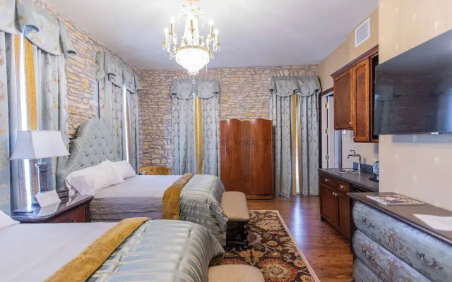 P.A. Smith Hotel