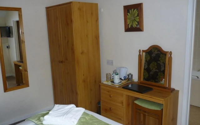 Affcot Lodge