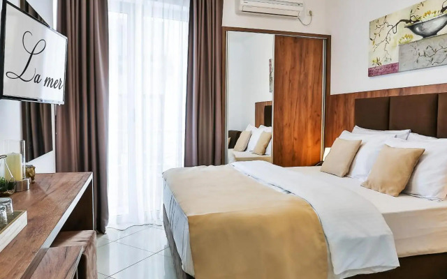 Hotel La Mer