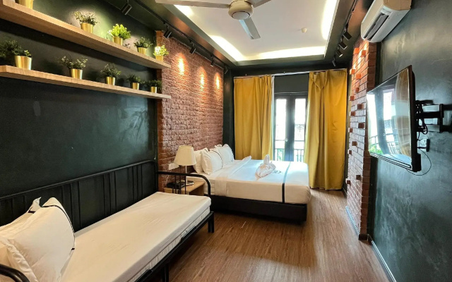 Smile Hotel Wangsa Maju