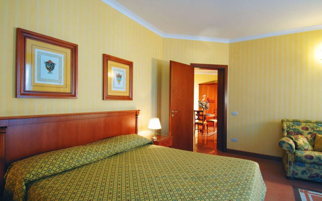 Residenza DAragona Hotel