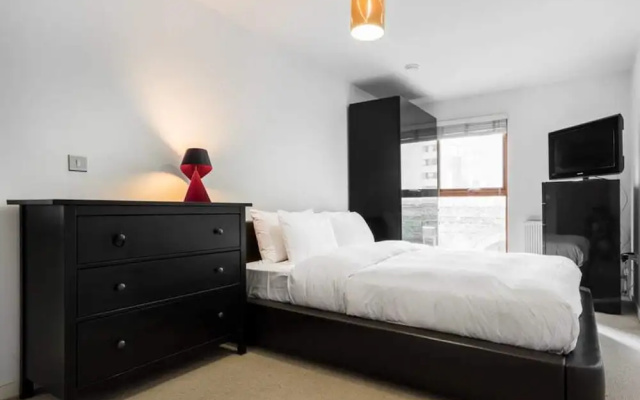 London Bridge 2bed2bath Apt, 4mins to Tube