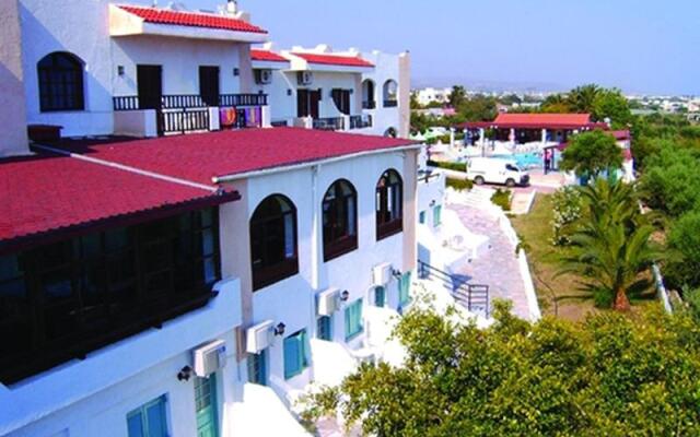 Hotel Galini Anissaras вид на фасад