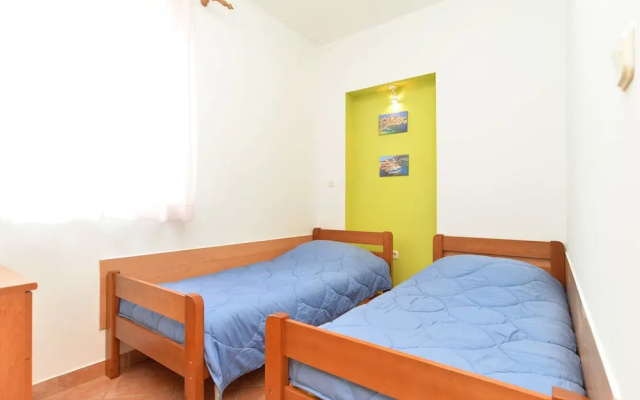 Apartment 344