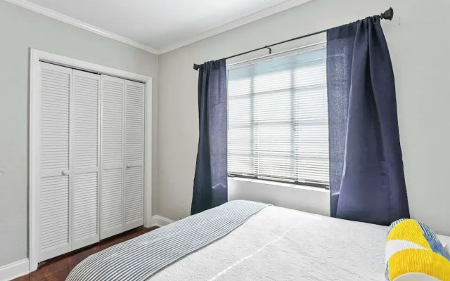 Downtown Escape - For 10
