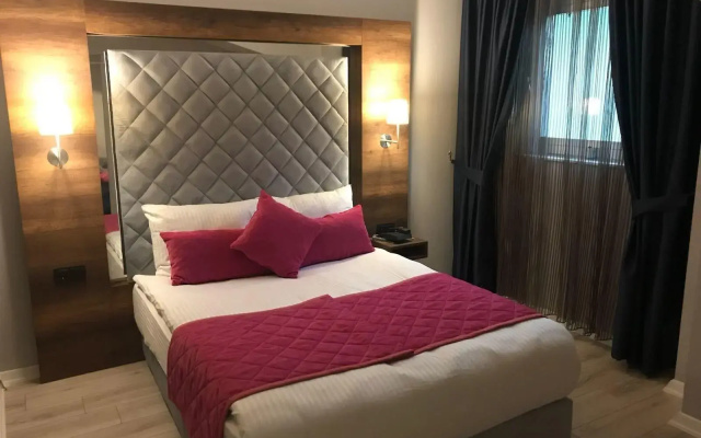 Double Bond Hotel Spa