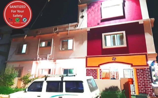 Goroomgo Gokul Anand Bhawan Puri