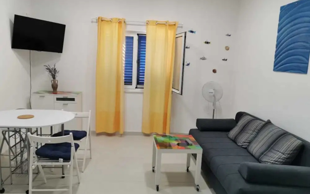Boutique Apartment in Pirovac With Terrace