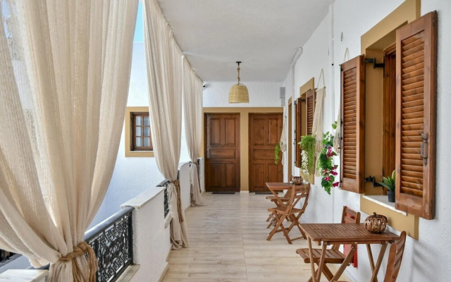 Eva Studios 10 in Agia Pelagia