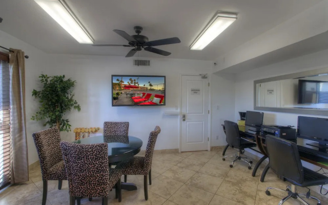 Park Suites at 116 - One Bedroom Apartment