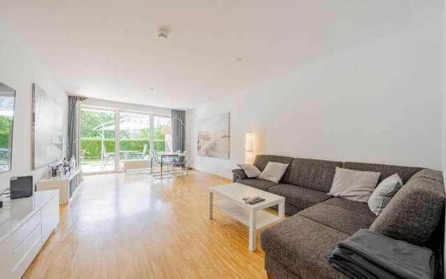 ID 7029 - Private Apartment