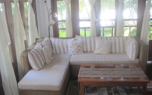 Villa Sunrise on the Bali North Shore