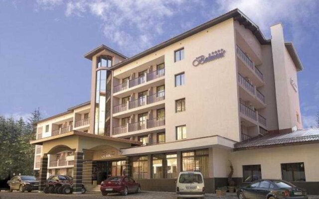 Belmont Spa Hotel вид на фасад