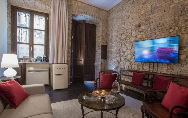 Suite via Sulis 61