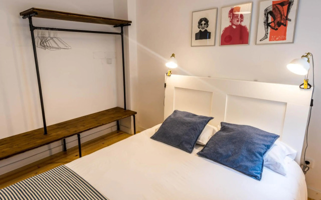Lisbon Poets Inn