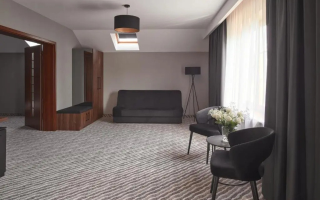 Artis Hotel & Spa