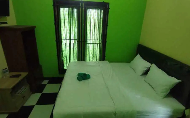 RedDoorz near RSUD Kebumen 2