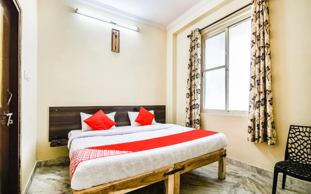 OYO 66209 Hotel Prayag
