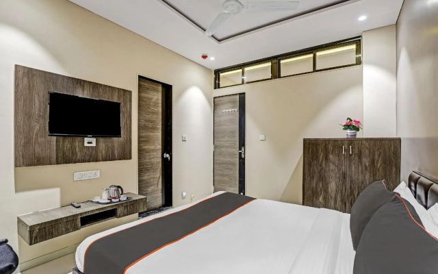 COLLECTION O 87603 Ospite Hotel