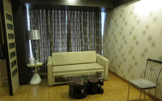 Hotel Emerald