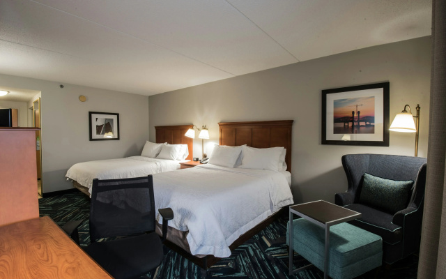 Hampton Inn Louisville-North/Clarksville