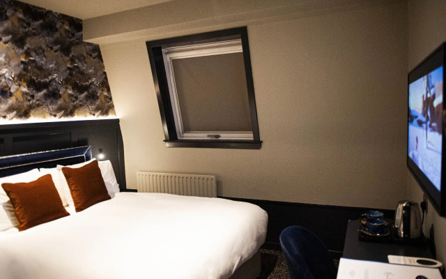 Coachman Hotel
