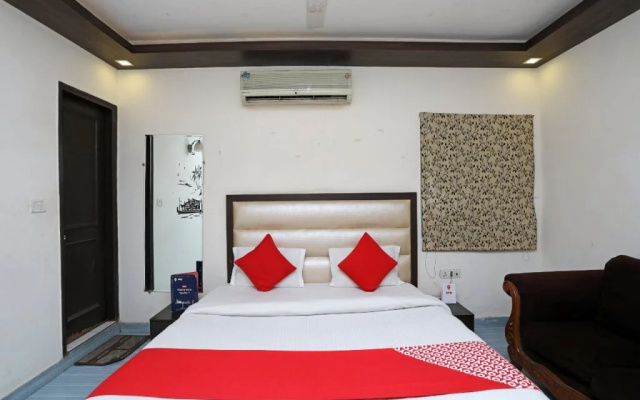 Stay South Plaza By OYO Rooms