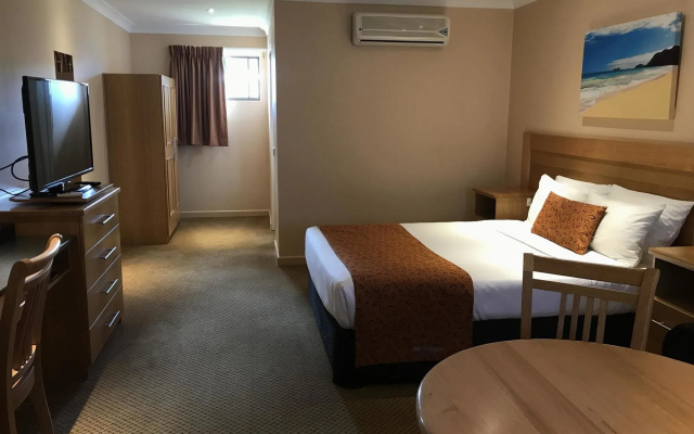 Sunseeker Motor Inn