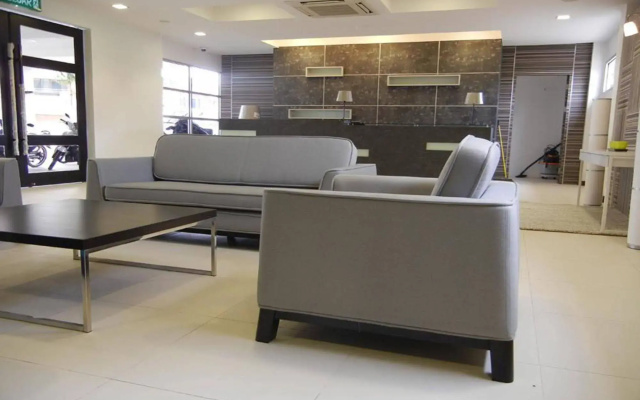 Lot 10 Boutique Hotel