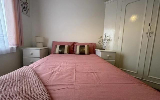 Cosy 3-bed Apartment in Hythe High Street