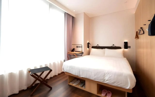 Harbour Bay Hotel